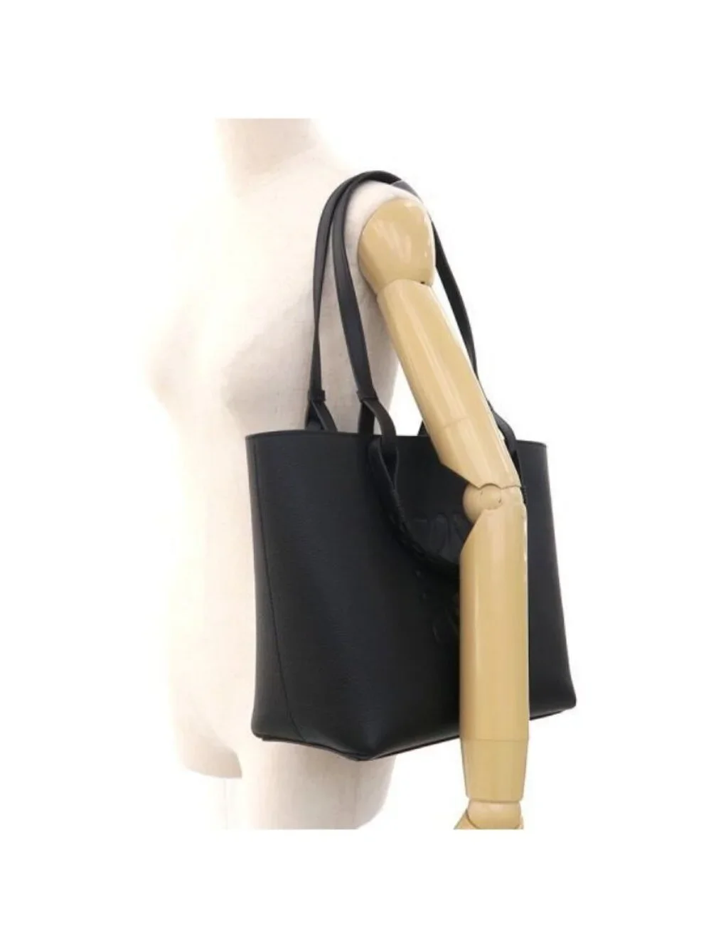 Loewe brand size